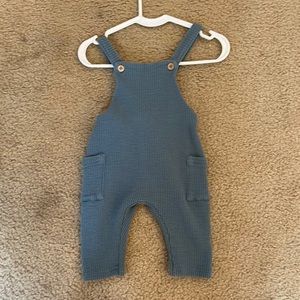 Zara size 3-6 jumper in blue